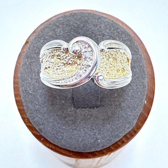 VTG Solid Sterling Silver 925 Two Tone Textured Tapered Band Ring Size 9.25 - Picture 1 of 9